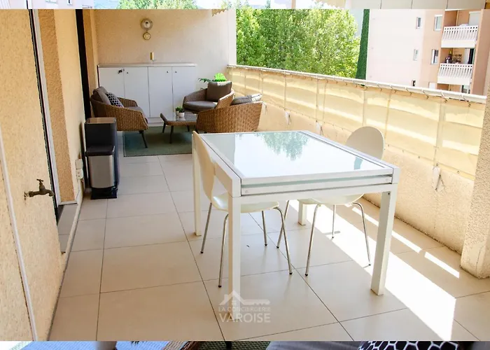 Les Gregoriennes T2 Climatise Centre-terrasse-parking-wifi