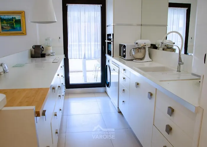 Les Gregoriennes T2 Climatise Centre-terrasse-parking-wifi