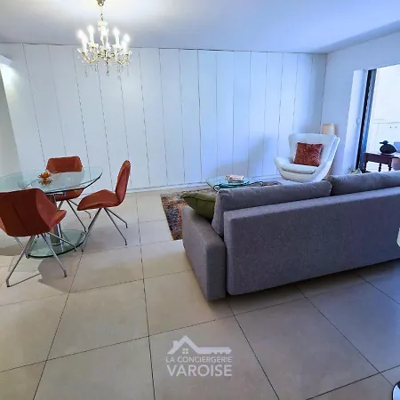 Апартаменти Les Gregoriennes T2 Climatise Centre-terrasse-parking-wifi