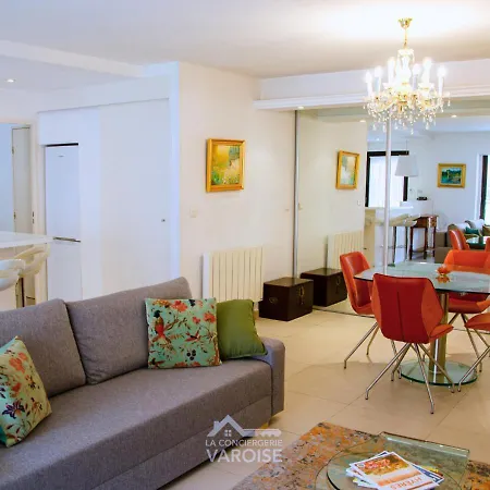 Les Gregoriennes T2 Climatise Centre-terrasse-parking-wifi *