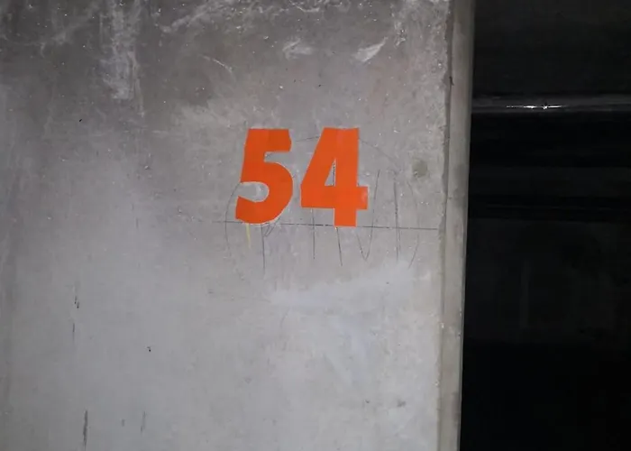 Les Gregoriennes T2 Climatise Centre-terrasse-parking-wifi Διαμέρισμα Ιέρ