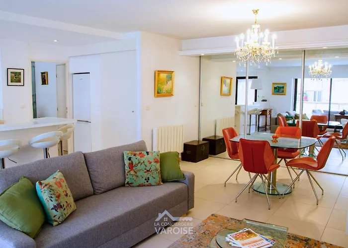 Les Gregoriennes T2 Climatise Centre-terrasse-parking-wifi *