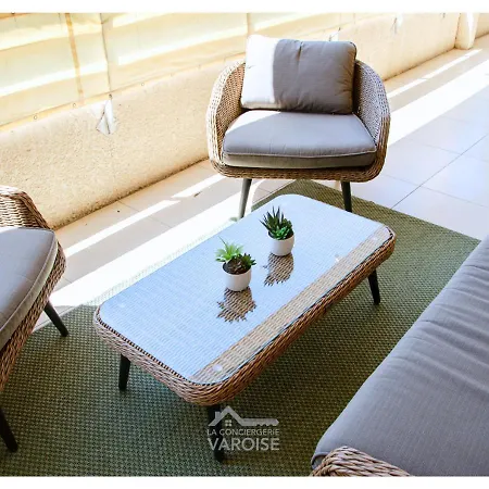 Les Gregoriennes T2 Centre-terrasse-parking-wifi *